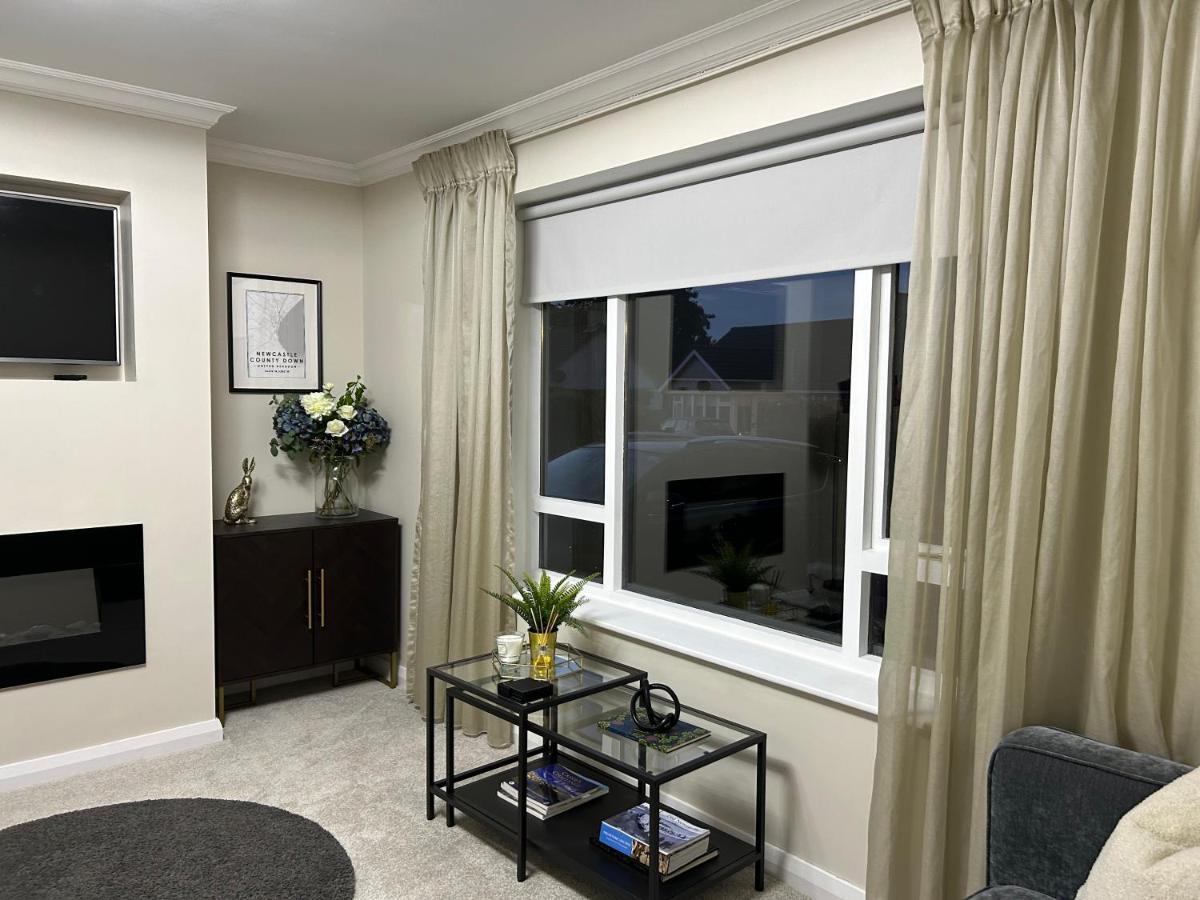 Pine View Holiday Home Newcastle  Bagian luar foto