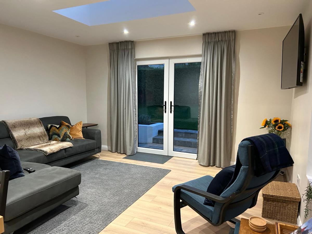 Pine View Holiday Home Newcastle  Bagian luar foto