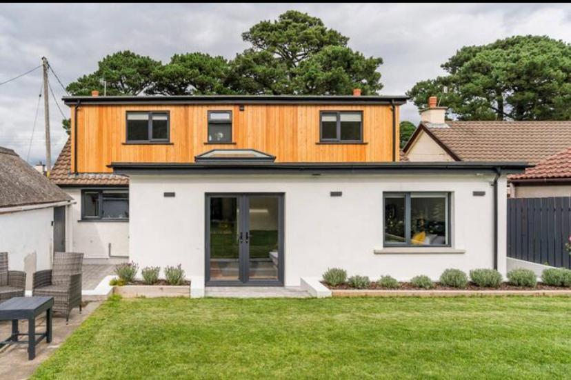 Pine View Holiday Home Newcastle  Bagian luar foto